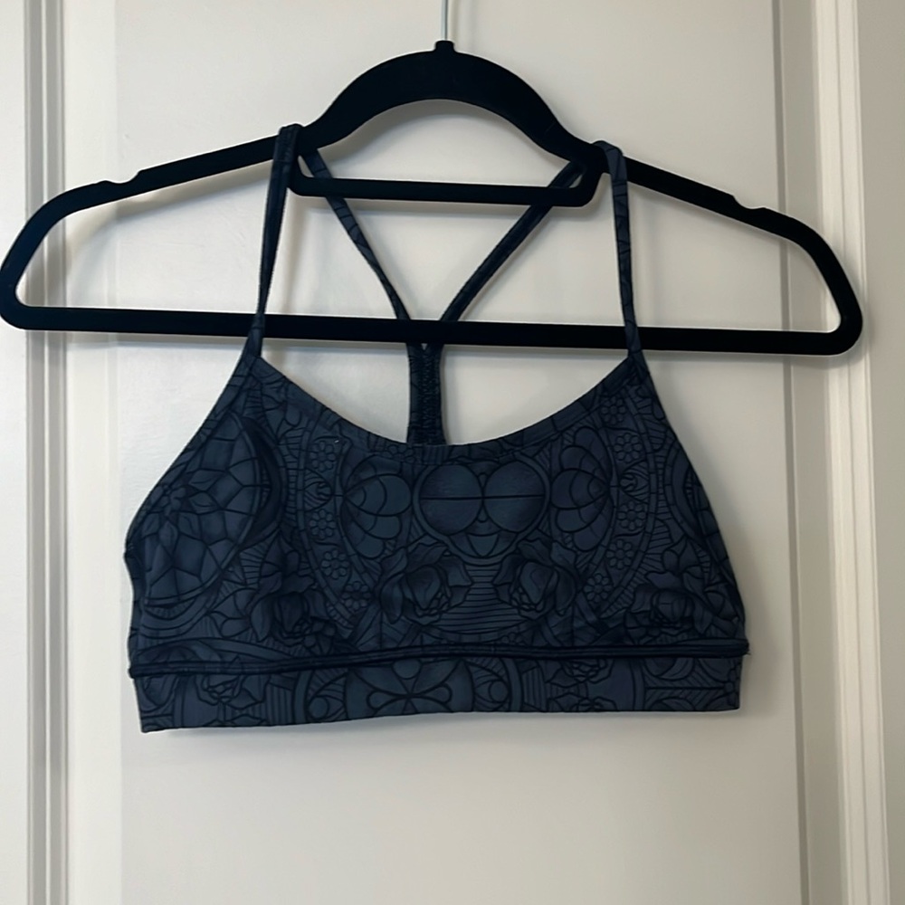 Lululemon power Y sports bra